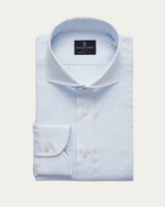 Błękitna koszula lniana