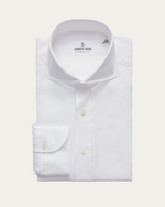 Biała koszula lniana