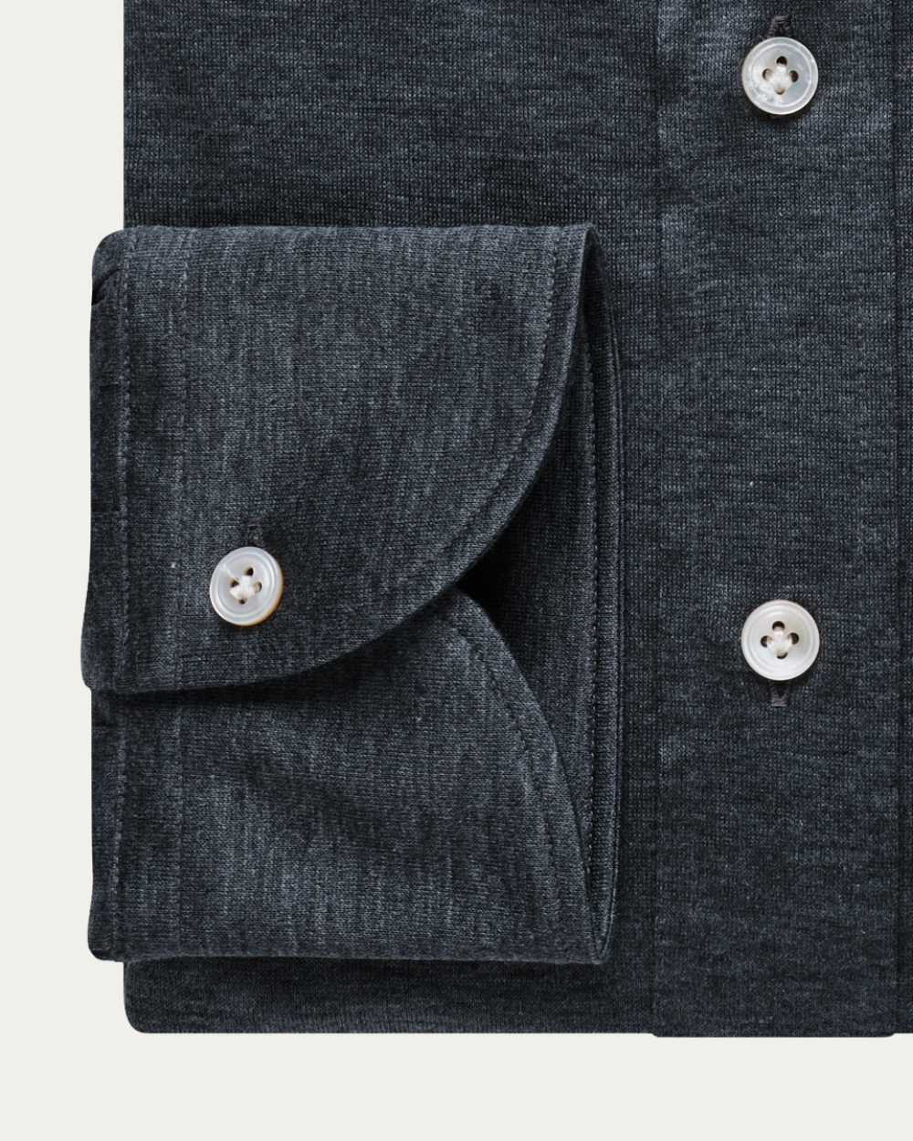 Grafitowa koszula z Jersey'u Loro Piana® | Emanuel Berg