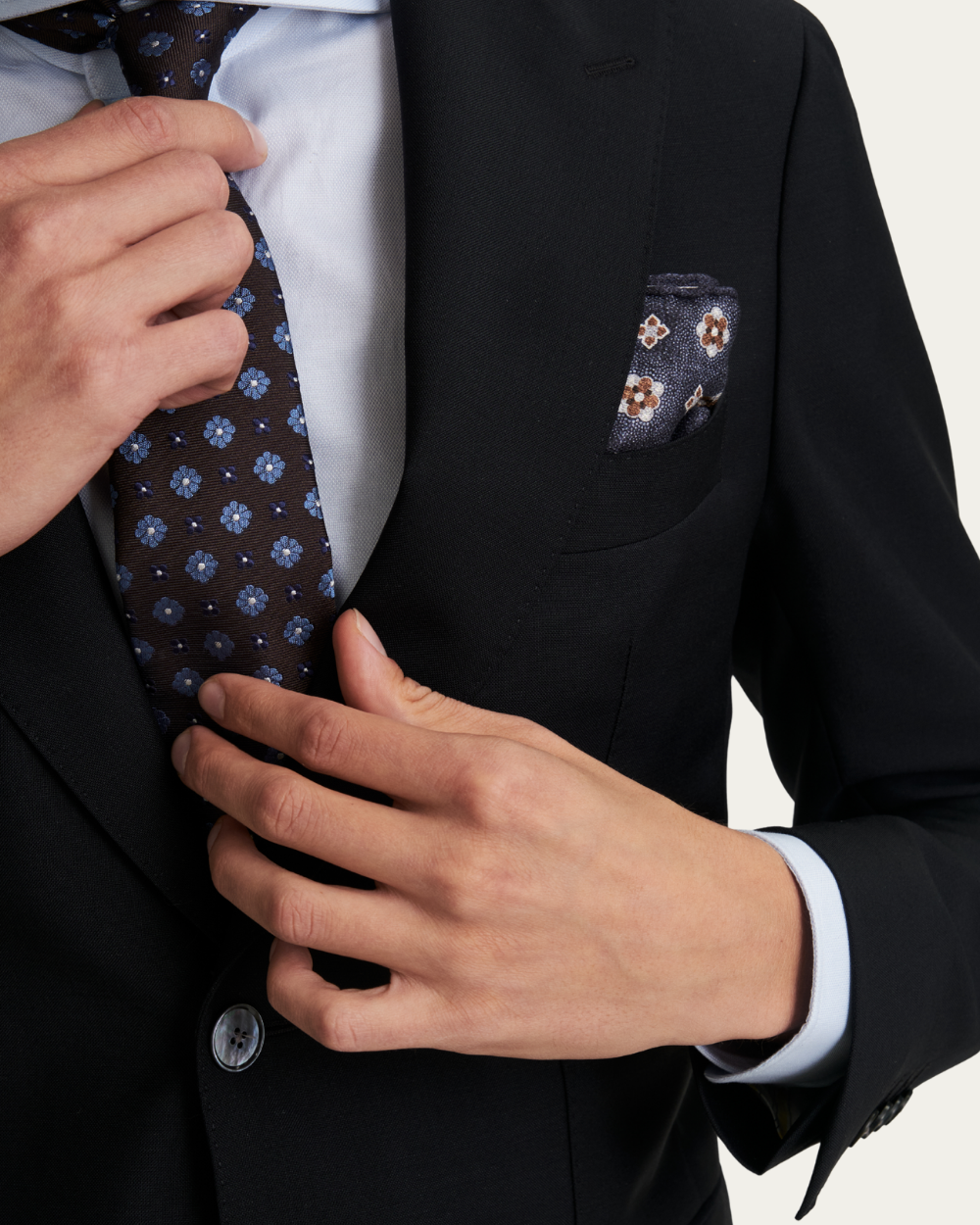 Black Wool & Mohair Suit | Emanuel Berg